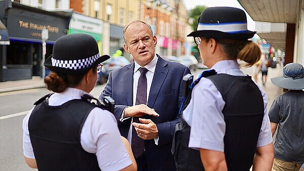 Ed Davey meets Police on the beat